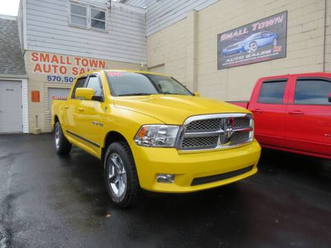 2009 Dodge Ram Pickup 1500 for sale at Small Town Auto Sales in Hazleton PA