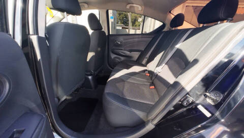 2018 Nissan Versa SV