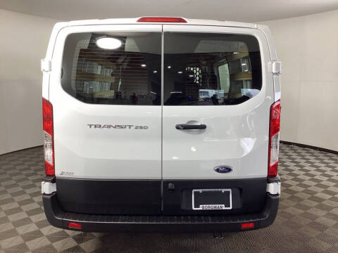 2025 Ford Transit