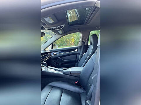 2011 Porsche Panamera