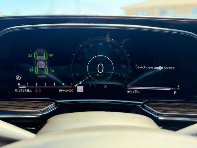 2023 Cadillac Escalade ESV Luxury