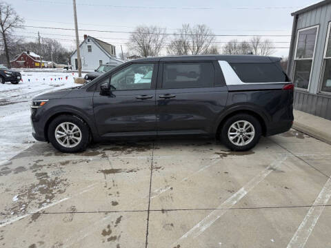 2024 Kia Carnival LX