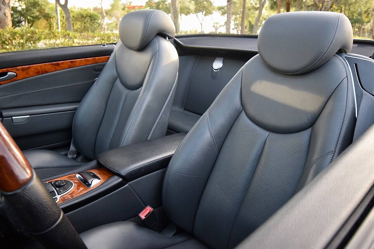 2005 Mercedes-Benz SL-Class 62