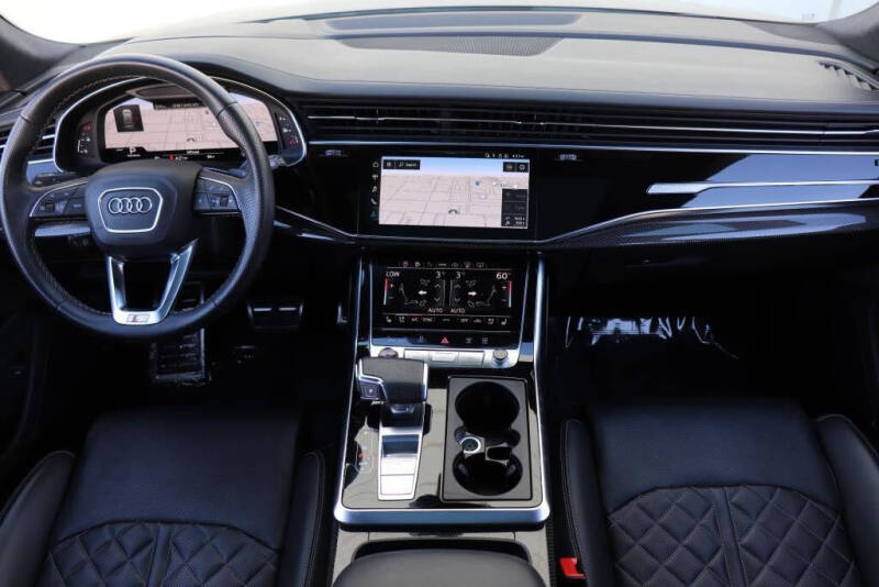 2023 Audi SQ8 4.0T quattro Prestige