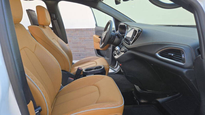 2022 Chrysler Pacifica Pinnacle