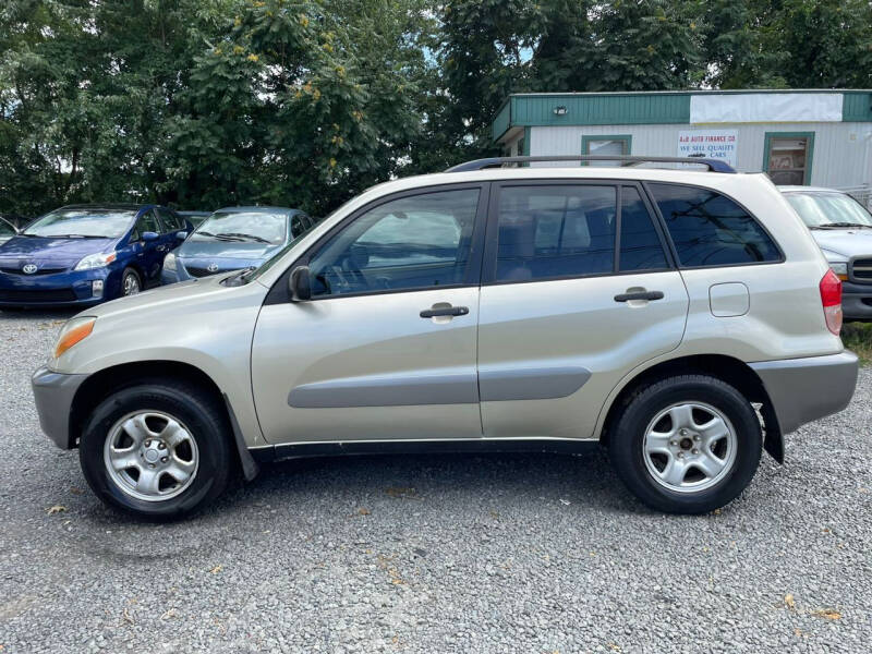 2003 Toyota RAV4 Base photo 2