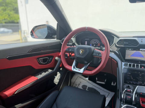 2021 Lamborghini Urus