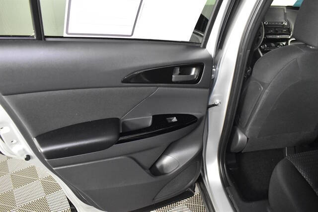 2024 Mitsubishi Eclipse Cross LE