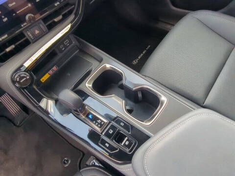 2025 Lexus NX 250