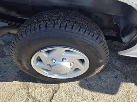 2012 Ford E-Series E-350 SD XLT