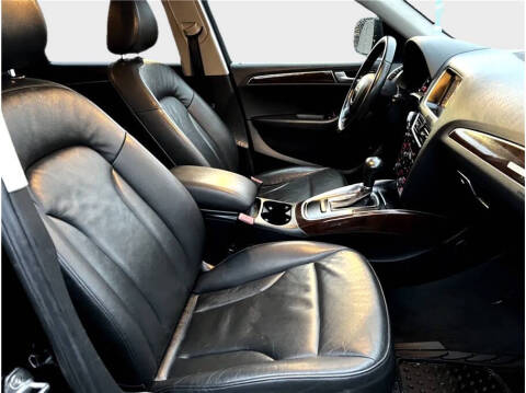 2012 Audi Q5 2.0T quattro Premium