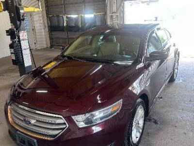 2018 Ford Taurus SEL