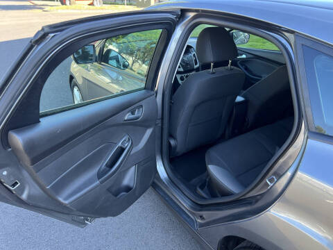 2014 Ford Focus SE