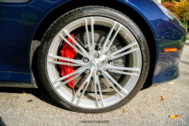 2015 Aston Martin DB9 Volante