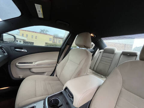 2012 Dodge Charger SE