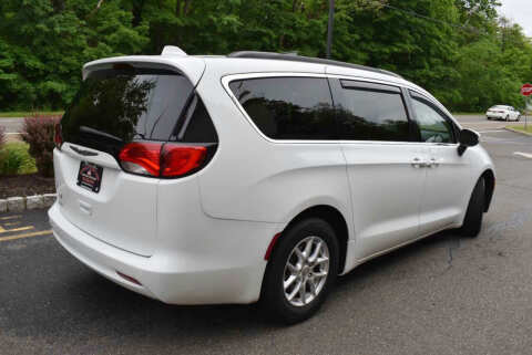 2020 Chrysler Voyager LXi