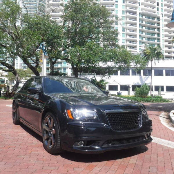 2014 Chrysler 300 for sale at Choice Auto Brokers in Fort Lauderdale FL