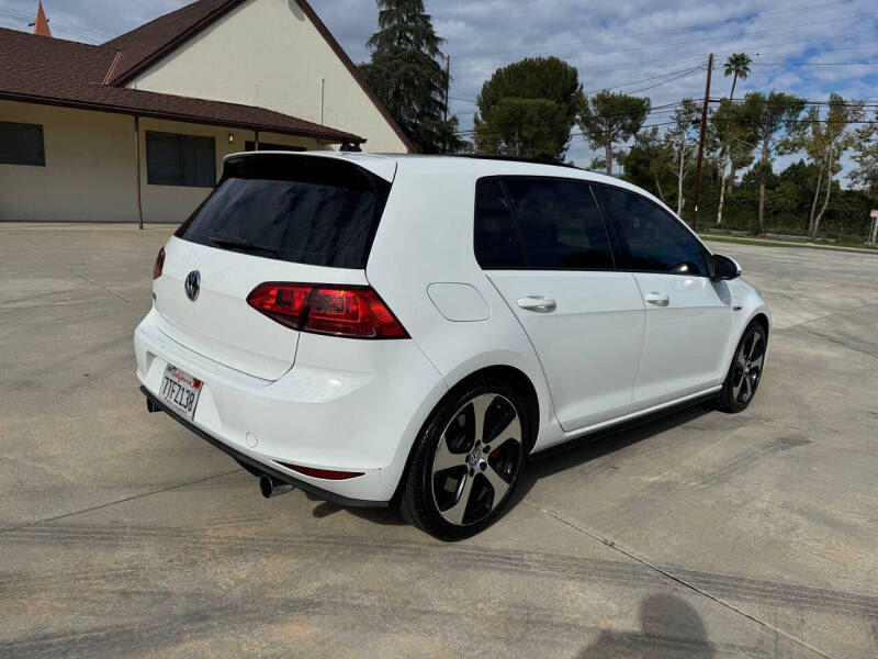 2016 Volkswagen Golf GTI Autobahn