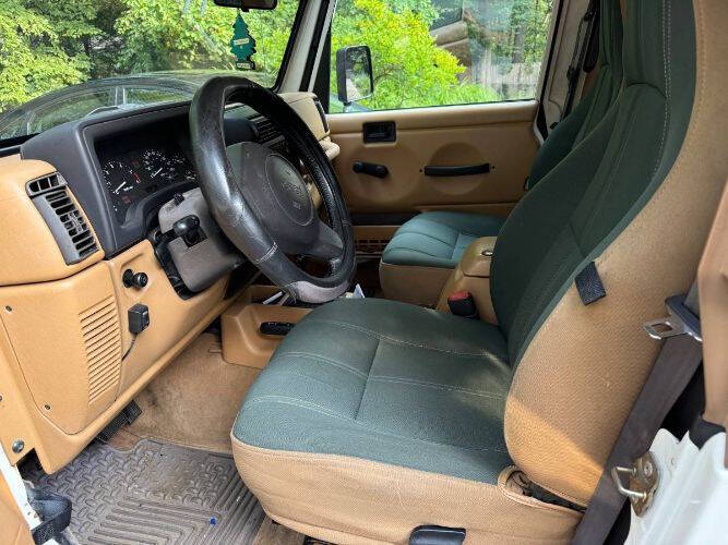 1997 Jeep Wrangler Sahara