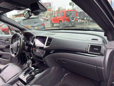 2019 Honda Ridgeline Black Edition