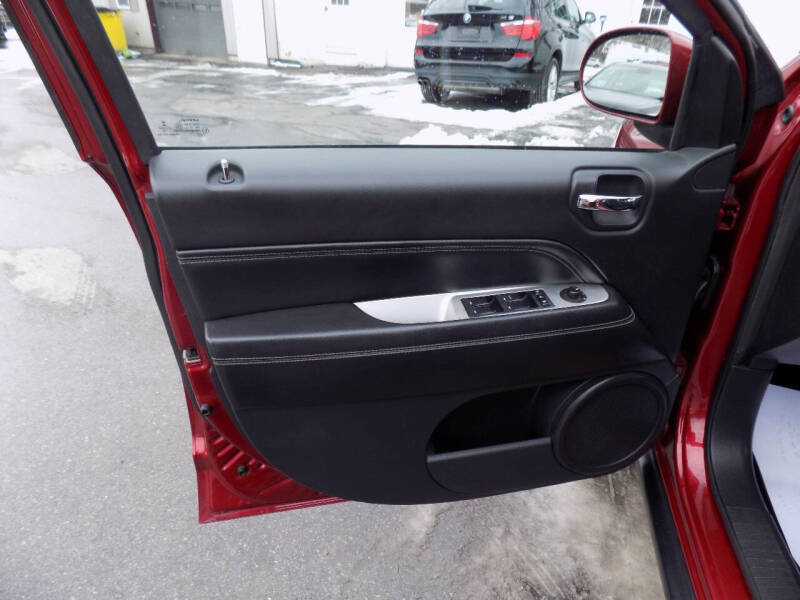 2016 Jeep Compass Latitude's photo