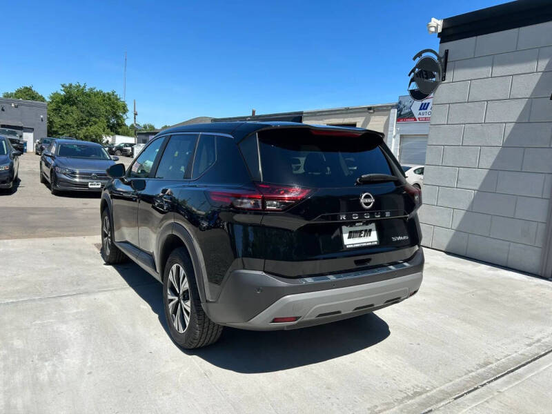 2023 Nissan Rogue SV