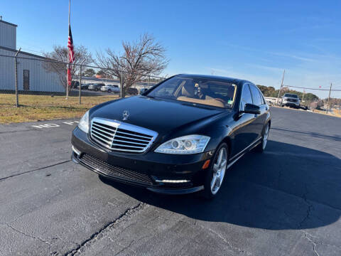 2011 Mercedes-Benz S-Class S 550