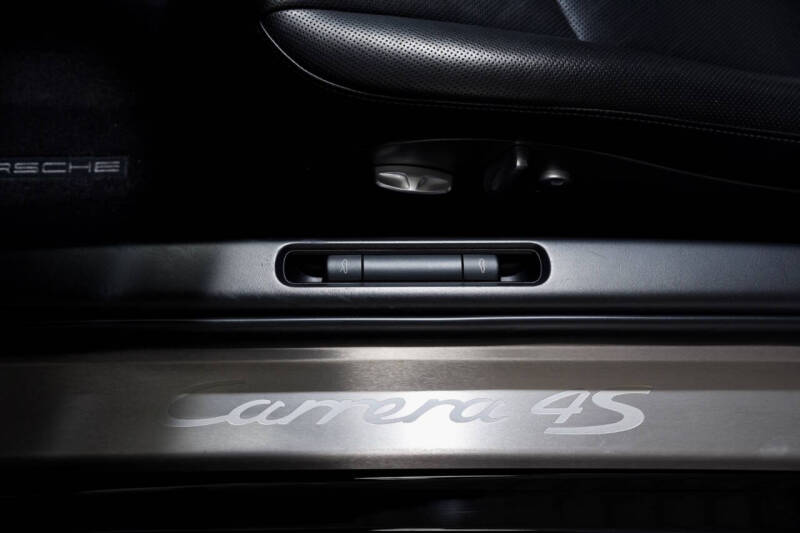 2010 Porsche 911 Carrera 4S