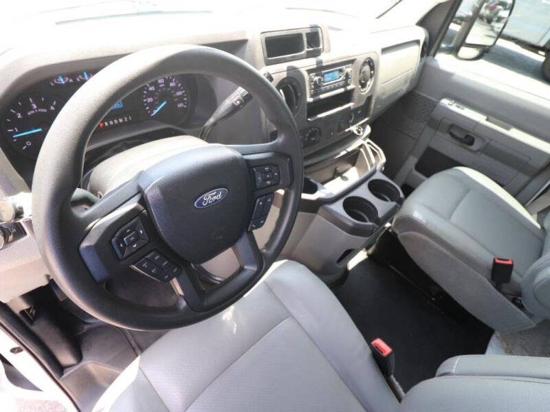 2023 Ford E-Series