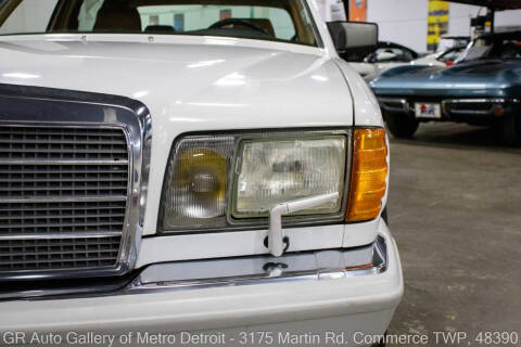 1991 Mercedes-Benz 560-Class 560 SEL