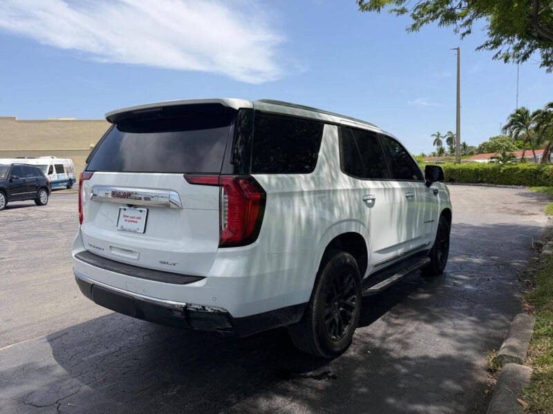 2021 GMC Yukon SLT