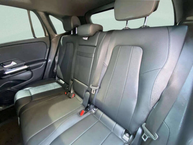 2021 Mercedes-Benz GLA GLA 250 4MATIC