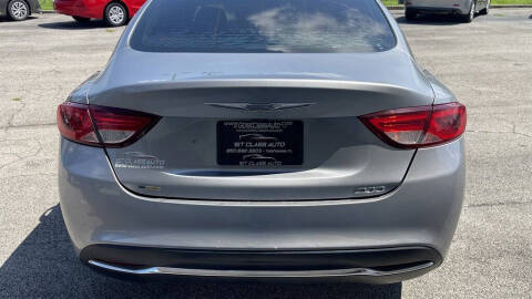 2016 Chrysler 200 Limited