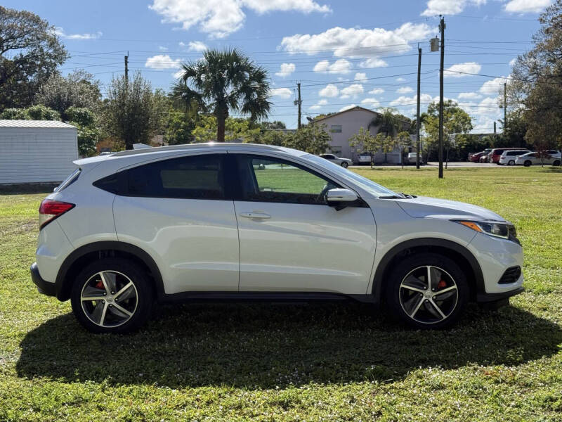 2022 Honda HR-V EX