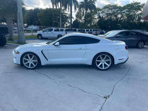 2019 Ford Mustang EcoBoost