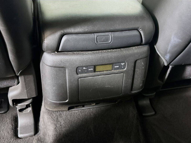 2022 Nissan Armada SL