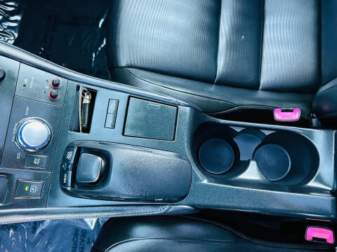 2011 Lexus CT 200h Premium