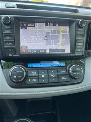 2017 Toyota RAV4 Platinum