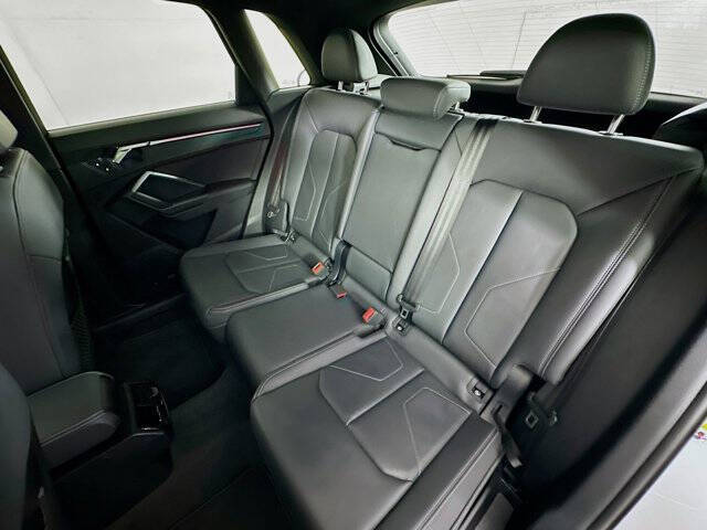 2024 Audi Q3 quattro S line Prem Plus 45 TFSI