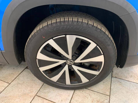 2022 Volkswagen Taos SE 4Motion