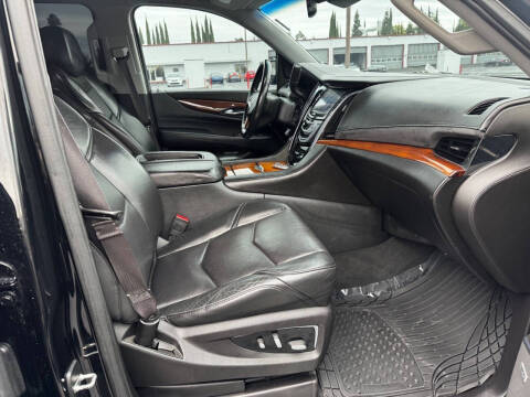 2015 Cadillac Escalade Premium