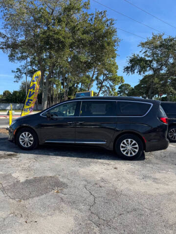 2018 Chrysler Pacifica Touring L