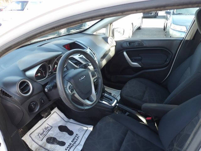 2012 Ford Fiesta SES