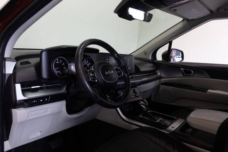 2024 Kia Carnival