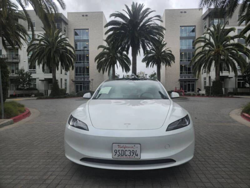 2025 Tesla Model 3 Long Range