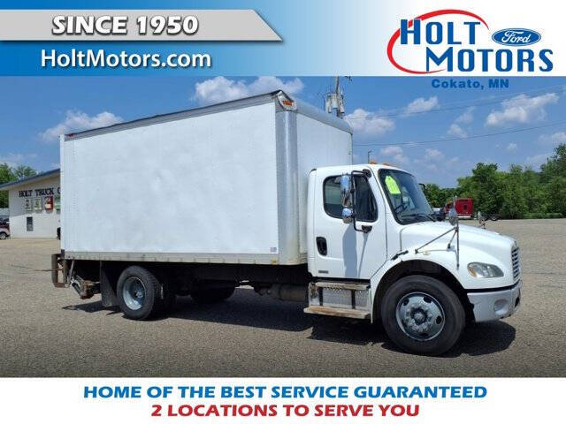 2006 Freightliner M2 106