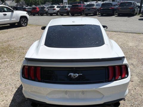2020 Ford Mustang EcoBoost
