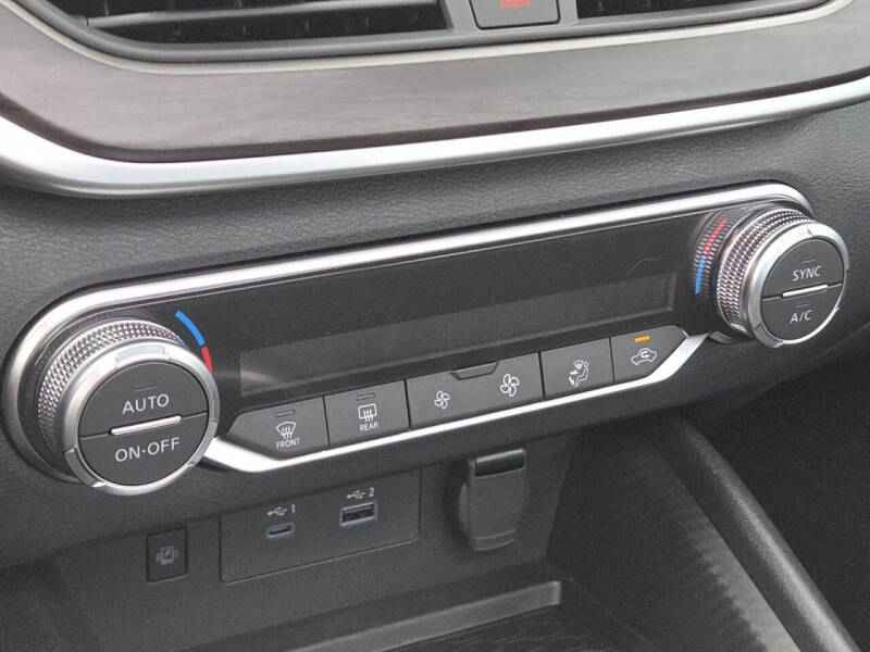 2025 Nissan Altima 2.5 SV