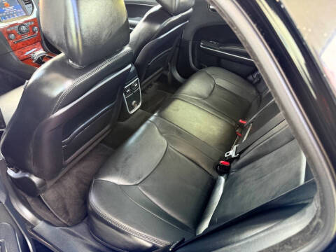 2013 Chrysler 300