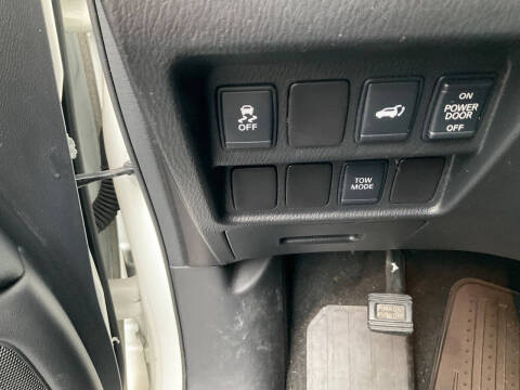 2014 Nissan Pathfinder SL